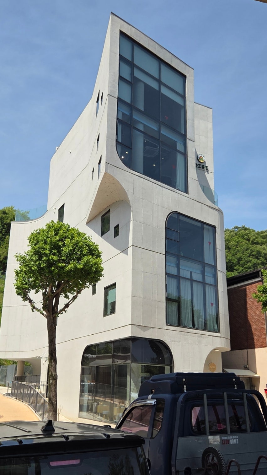 [안동] 주차 스트레스는 여기서 끝, 마음 편한 카페