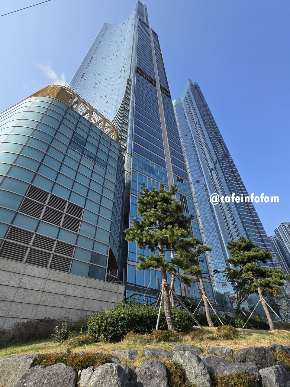 [부산 미포] 해변 산책과 함께하는 든든한 한끼