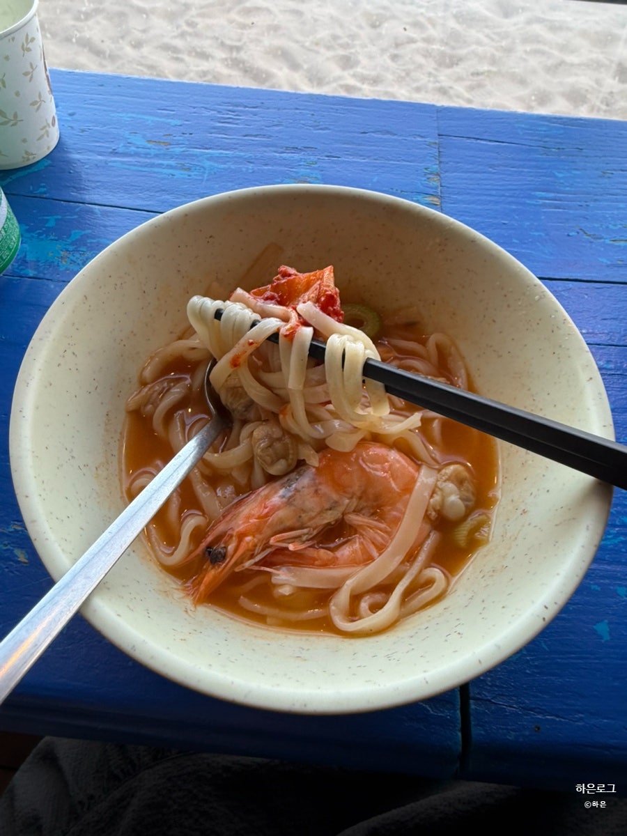 [부산 기장 임랑해변] 바다 보며 먹는 짬뽕칼국수