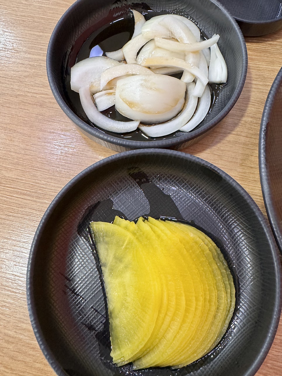 천년짬뽕의 기본 찬과 반찬