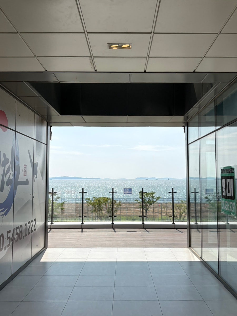 [인천] 커피 한 잔에 바다뷰까지, 이번 주말 갈 만한 오션뷰 카페