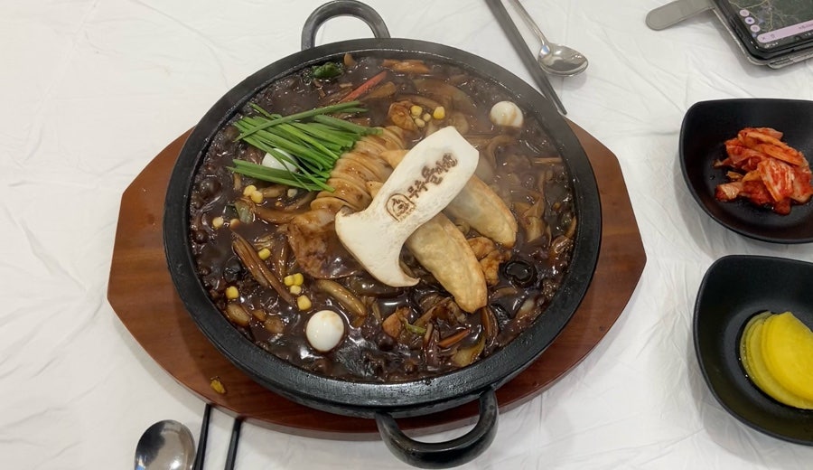 무주 적상면 돌짜장, 봄 여행 때 찾는 중식당
