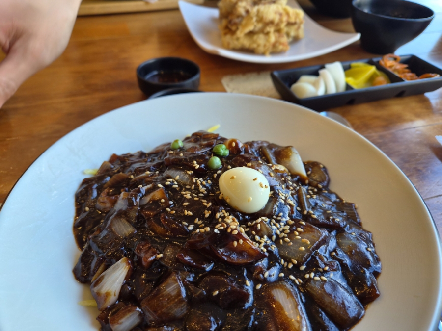 운정 짜장면 명가 미미차이나, 아이도 함께하는 가족 맛집