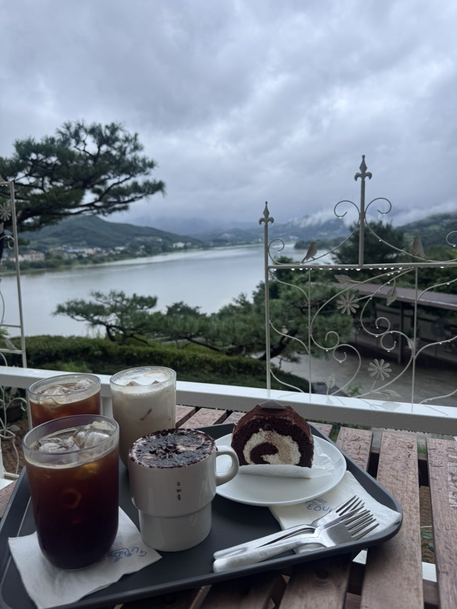 [양평] 애견동반부터 강뷰까지, 대형카페